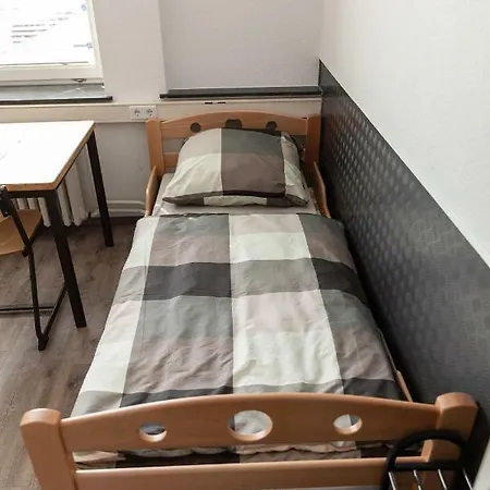 Monteurwohnung - - - Easy Vandrarhem