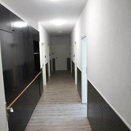 Vandrarhem Monteurwohnung - - - Easy Hildesheim