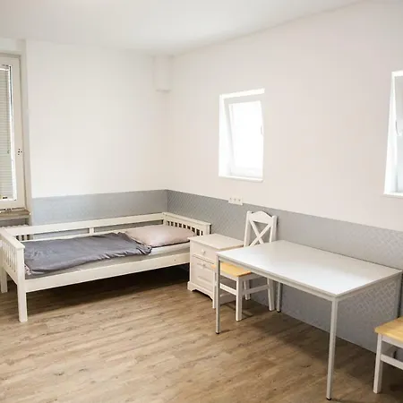 Vandrarhem Monteurwohnung - - - Easy Hildesheim