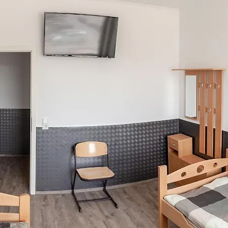 Vandrarhem Monteurwohnung - - - Easy Hildesheim
